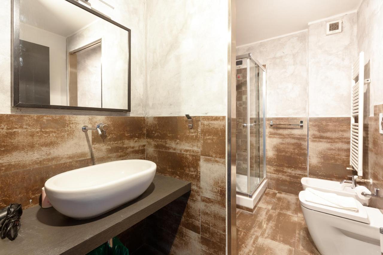 Guesthost - Milano Vigentino Loft With Terrace Apartamento Exterior foto
